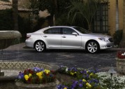 Lexus LS600h L